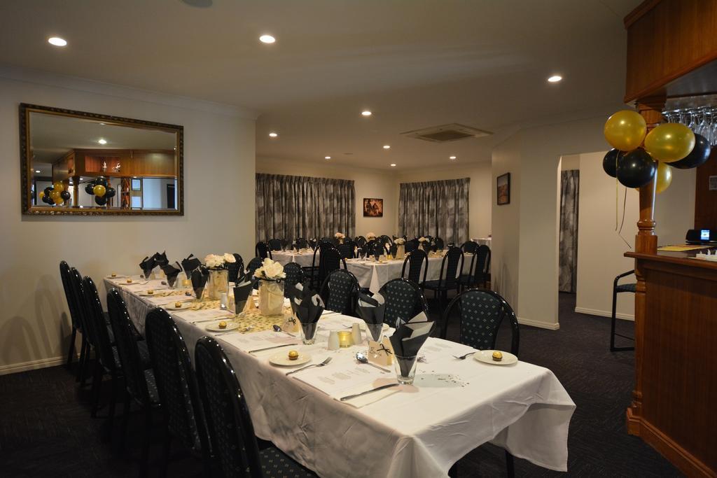 Rocky Gardens Motor Inn Rockhampton Exteriör bild